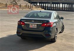 نیسان سێنترا